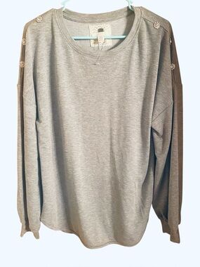 Cupio  heather grey long-sleeve knit pullover sweatshirt, NWT SZ L